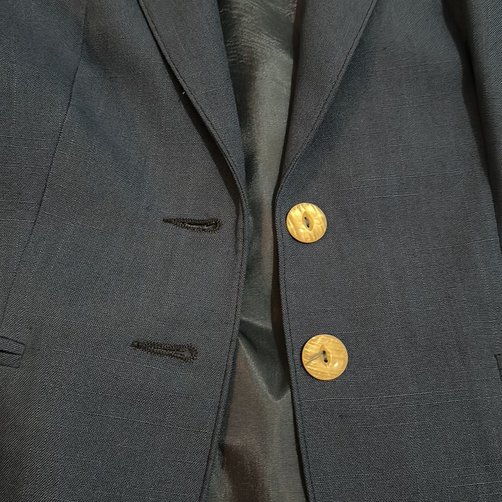 Vintage suit with skirt - Picture 2 of 8